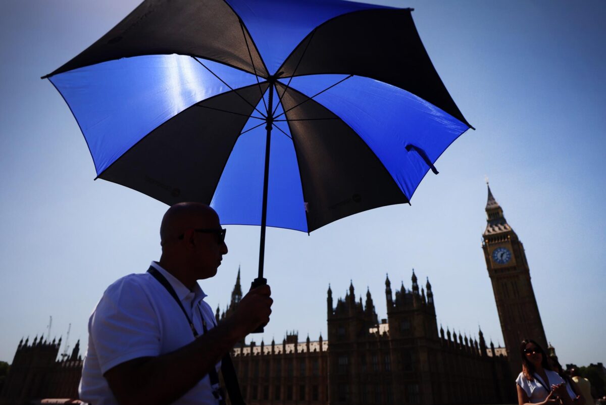 EFE/EPA/ANDY RAIN