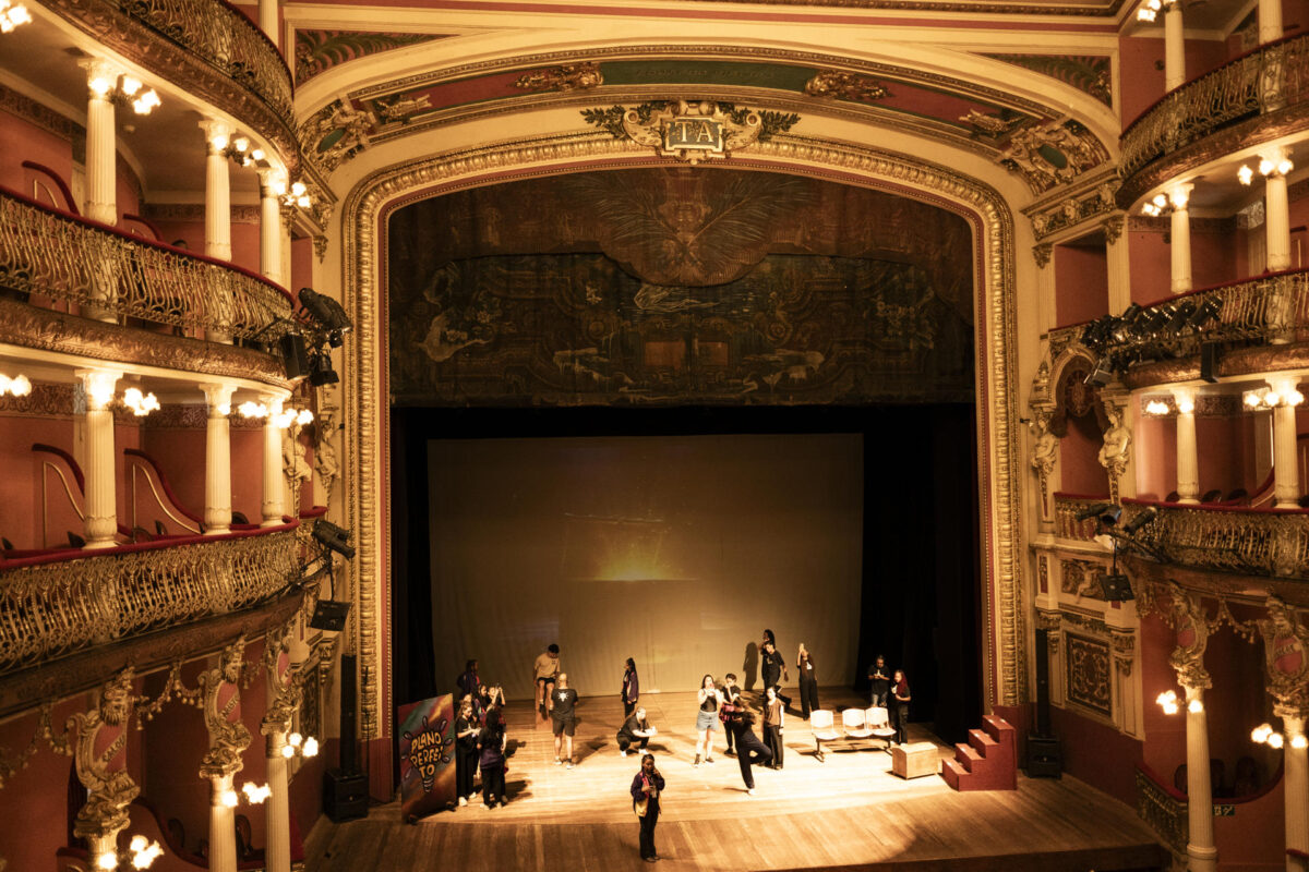 Fotografía de archivo del 26 de junio de 2026 que muestra el interior del Teatro Amazonas en Manaos (Brasil). EFE/ Raphael Alves